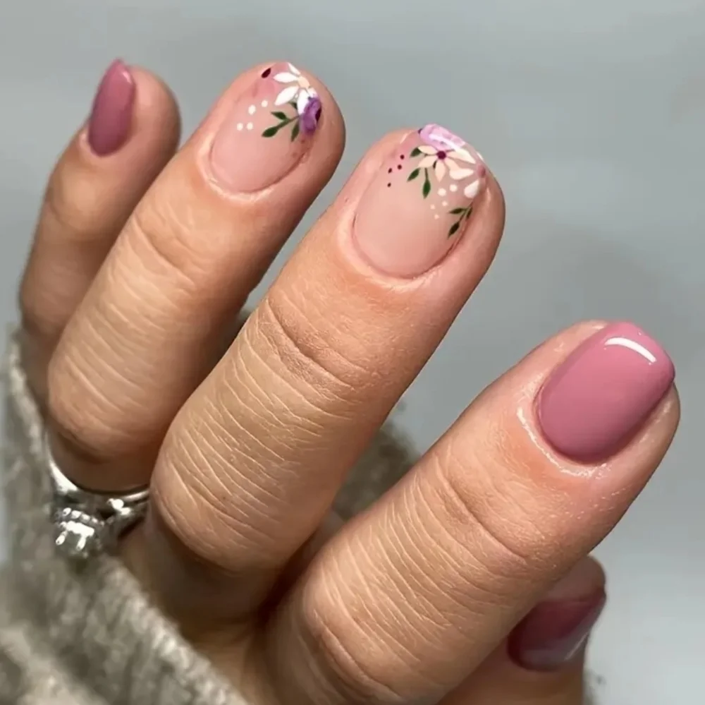 24 Pieces Fake Press On Nails
